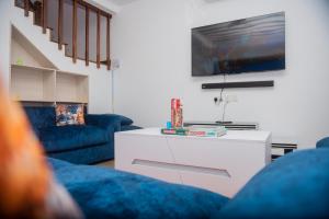 Njakaimba Beachfront Villa.