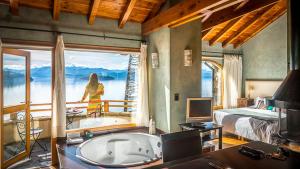 Lirolay Suites - Apart Hotel