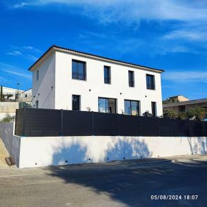 Villas Villa de standing climatisee, piscine & jacuzzi - 20- Cannes : photos des chambres