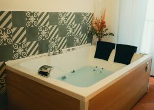 MarArt the living art stay