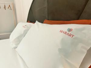 MarArt the living art stay