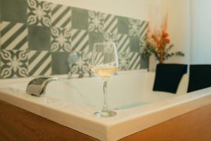 MarArt the living art stay