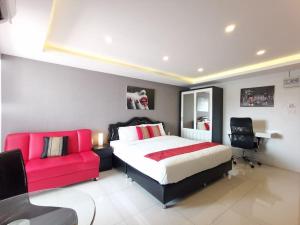 Luxury beach studio 9 floor