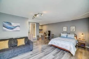 Spacious Studio with Private Entry - 里弗赛德