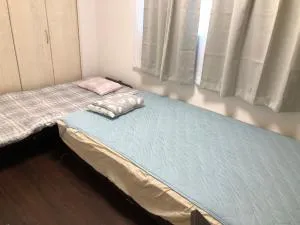 智翔はうす 女性家主滞在民泊 5畳タイプ 予約後はメール確認願います トモカケハウス - Uki