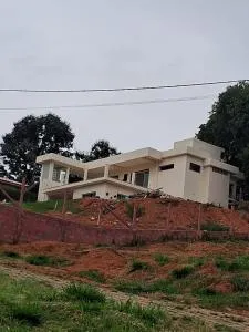 Recanto Feliz na Terra das Cachoeiras - 布埃诺布兰当