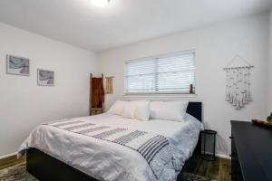 Huge Entertaining Boho Paradise