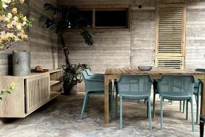 Lua - Casa Macu La Saladita surf break