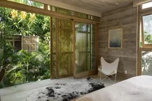 Lua - Casa Macu La Saladita surf break - Lázaro Cárdenas