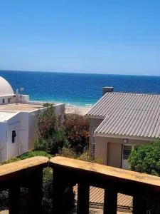 The Quaint Log House Die Houthuis - Britannia Bay