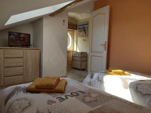 Maisons de vacances Entre fleuve et centre ville : photos des chambres