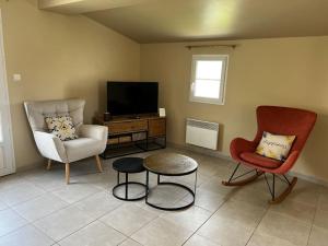 Maison dÉvasion entre Plage et Forêt - Charme et Confort à Deux Pas de lOcéan