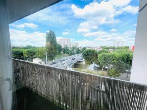 Appartements Le FRIENDLY, proche PARIS : photos des chambres