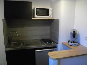 Appart'hotels Appart'hotel Residella House Room & Kitchen Avignon Le Pontet : photos des chambres