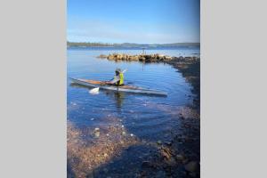 Fully fenced, wrap around decks, water on 3 sides