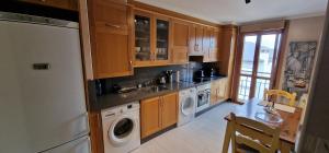 Artillería 10 - 2 hab 2 baños, Con garaje y Wifi - VUT-3845-AS