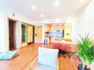 FLC SEA TOWER QUY NHƠN Nhiều hạng phòng cho cặp đôi, gia đình, bạn bè, bồn tắm, hồ bơi có phí