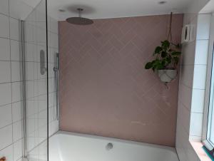 South Downs View-private parking