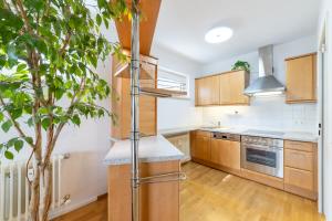 Best ButlerBohemian Spirit In the AlpsNetflix