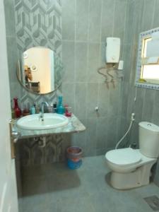 Private flat with 150 m2 garden