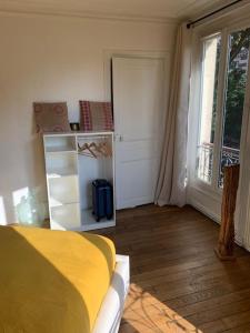 Appartement Haussmanien au coeur du village Montmartre !