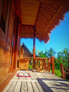Umah Kayu 2-Menjangan Homestay