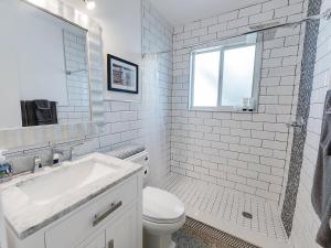 Seas the Day 1BR, Next to the Beach