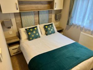 3 Bedroom Caravan MC37, Shanklin, Isle of Wight