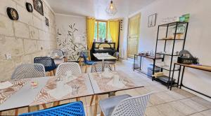 Maisons d'hotes A 2 pas d AZAY : photos des chambres