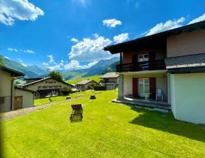 Swiss Alpine Hideaway - Rueras