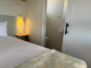 The Highlander Motel - 24HR Check In