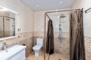 Double floor historical apartment in city centre