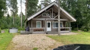 Merineitsi peamaja kahele saunaga - Kõrgessaare