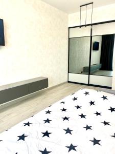 Апартаменти Еліт, Центр, ЖК Яровиця, Паркомісце