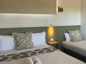 The Highlander Motel - 24HR Check In