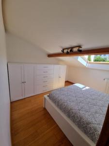 Villas Maison avec piscine et terrain de petanque : photos des chambres