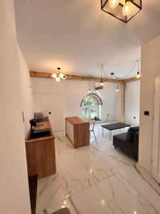 Dworskiego 74, Apartament 2