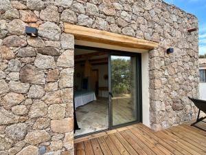 PORTO VECCHIO Santa Giulia Grand studio bergerie vue exceptionnelle mer et montagne