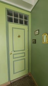 B&B / Chambres d'hotes Le N 9 : photos des chambres