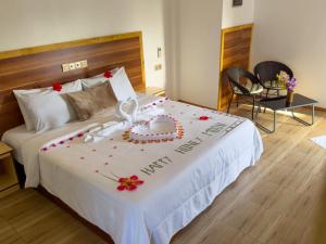 Hanifaru Beach Inn