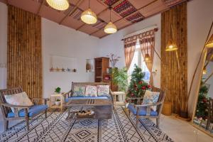 Bamboo Garden House By Hoa