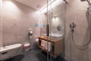 Triple Room room in Hotel Goldene Rose