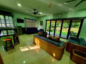 Teratak D Tuntung, Hulu Langat