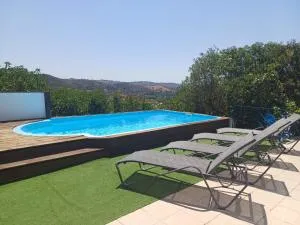 Casa vó Mila com piscina privada - 圣巴托洛梅乌迪梅西尼什