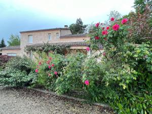 Maison de caractère en Dordogne Piscine couverte & randonnées aux portes du Périgord