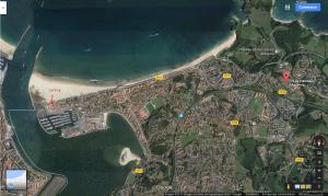 Large Basque villa with garden near the beach