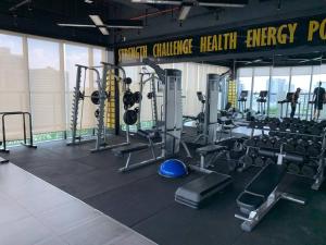 The Rixx Gathering Apartment D1 pool gym Netflix