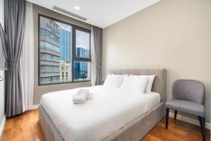 The Rixx Gathering Apartment D1 pool gym Netflix