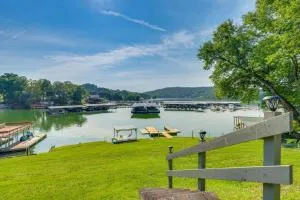 Kingsport Boone Lake Hideaway with Deck and Views! - Huddle Mill