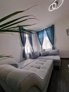 Ferienwohnung mit Fitnessstudio Top1 - Weischlitz